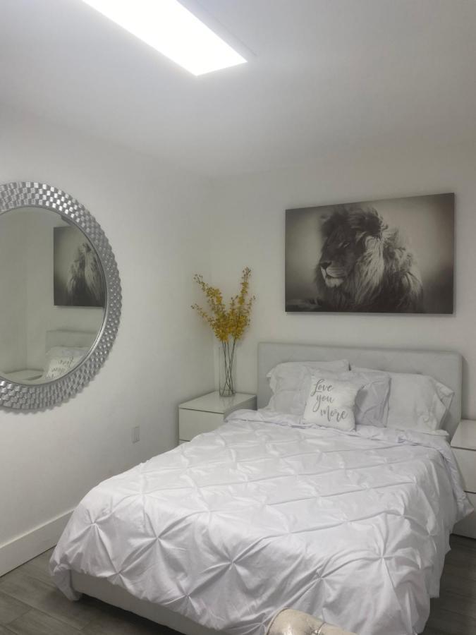Modern & New,Excellent Location Miami Apartman Kültér fotó